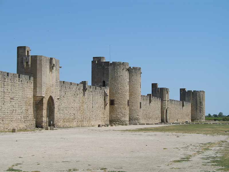 location villa à aigues mortes